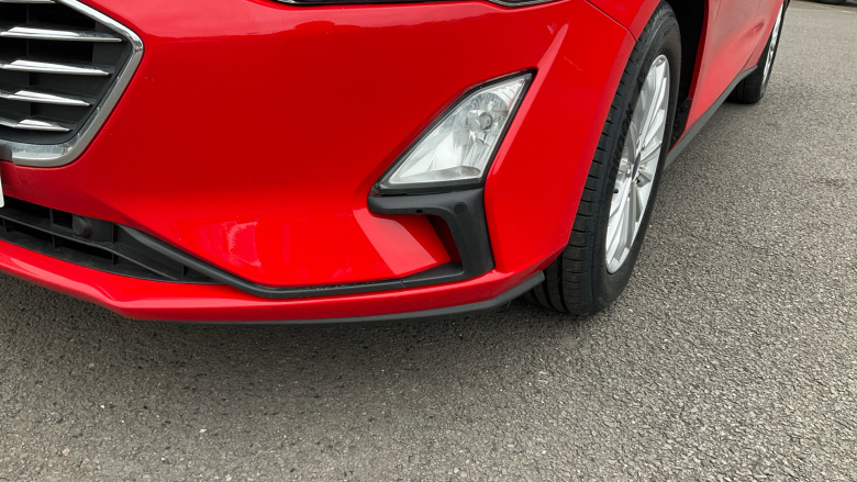 Ford Focus 1.0 EcoBoost 125 Titanium Edition 5dr Auto Petrol Hatchback